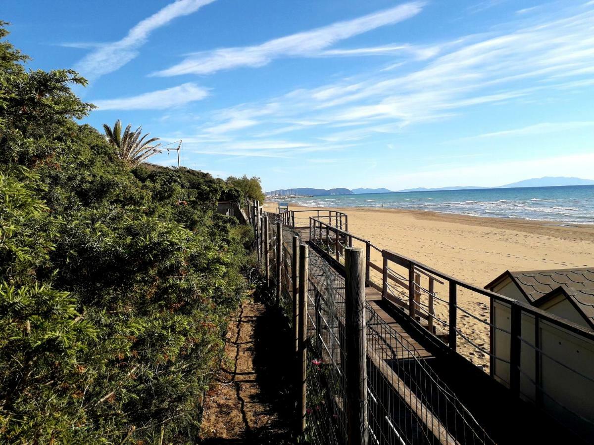 Villa Biagi San Vincenzo Luaran gambar